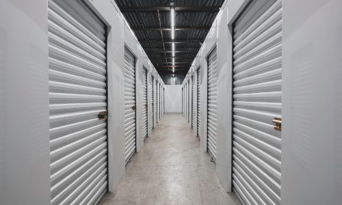 https://crsmove.com/wp-content/uploads/2022/07/self-storage-organization-for-your-business.jpg