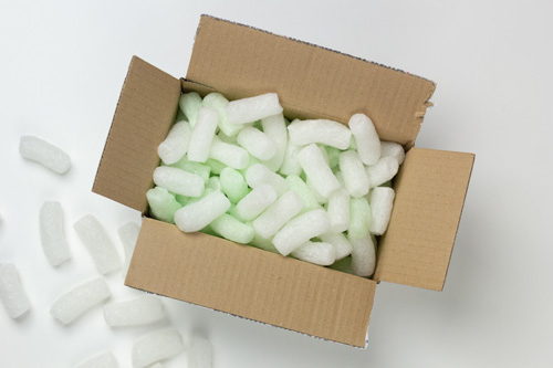 https://crsmove.com/wp-content/uploads/2024/04/sustainable-packing-material.jpg